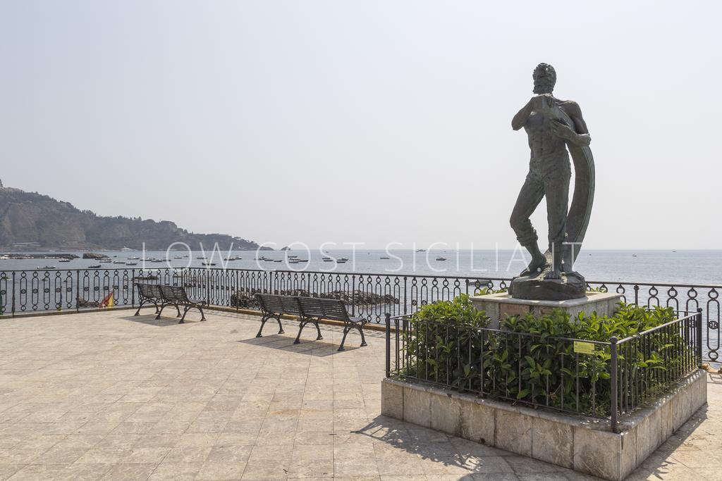 Studio Coral View Giardini-Naxos Buitenkant foto