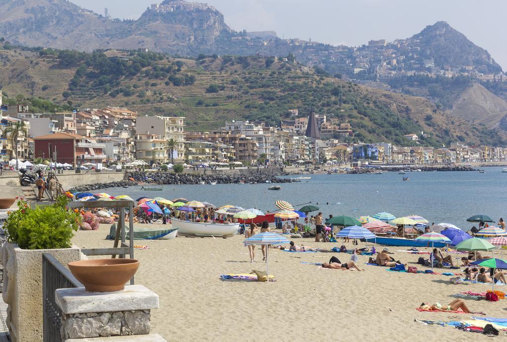 Studio Coral View Giardini-Naxos Buitenkant foto